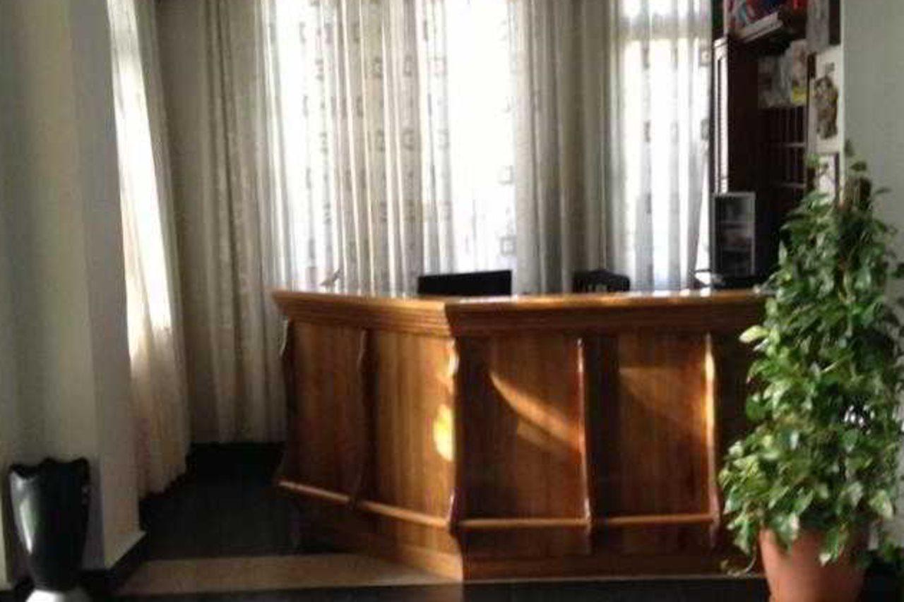 Art Hotel Nirvana Тирана Екстериор снимка