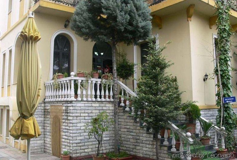 Art Hotel Nirvana Тирана Екстериор снимка